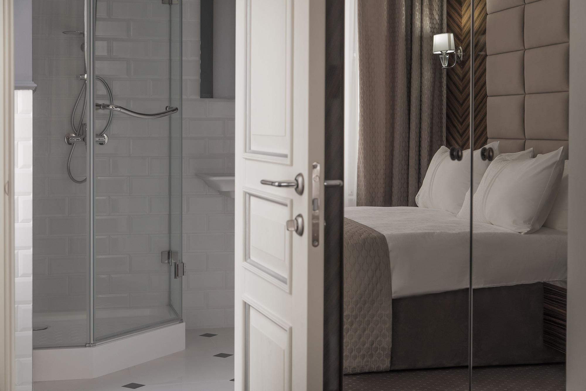 London Boutique Hotel تشيسيناو المظهر الخارجي الصورة