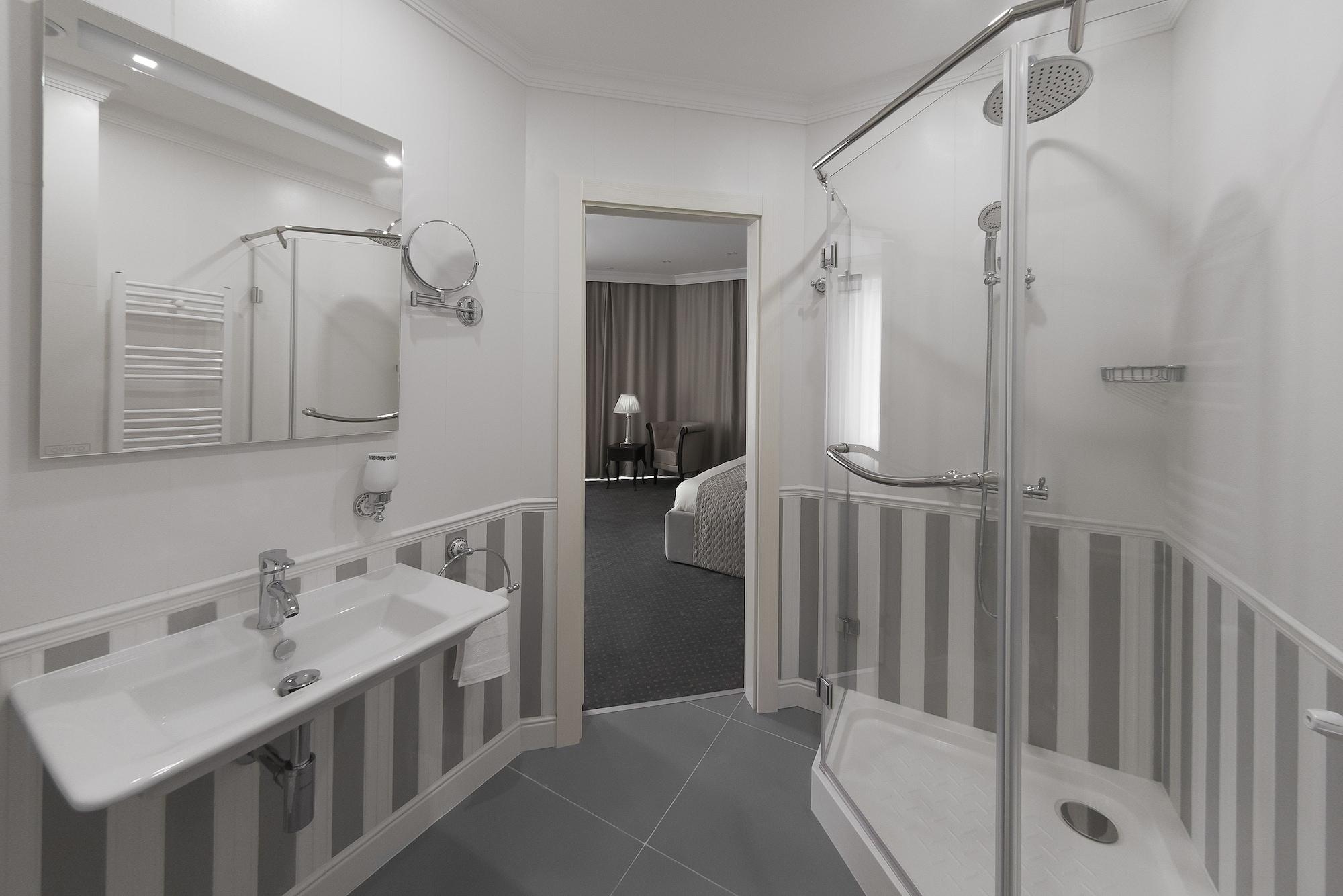 London Boutique Hotel تشيسيناو المظهر الخارجي الصورة